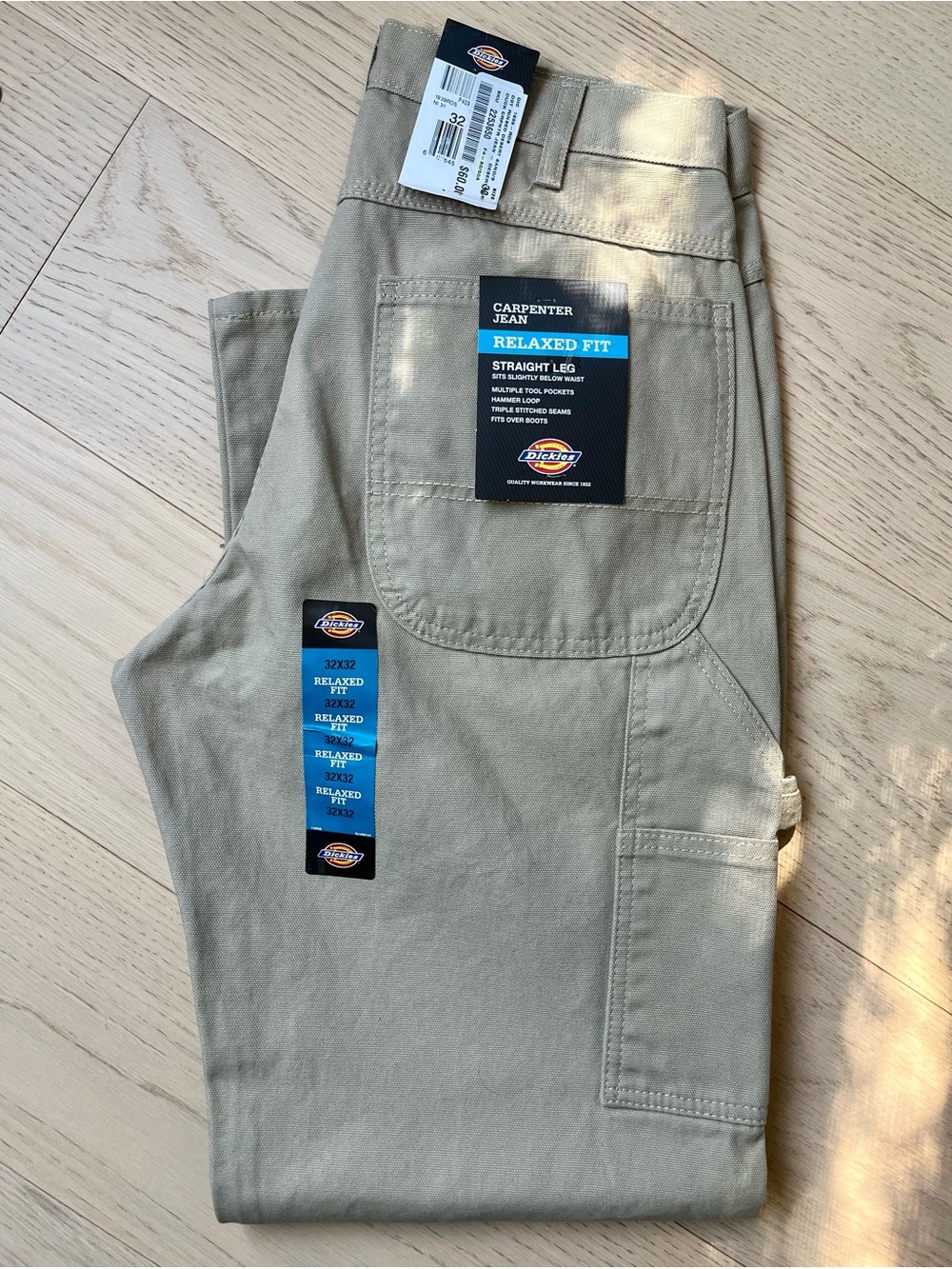 Dickies Men's Relaxed Fit Carpenter Pants in Khaki Desert Sand Colour 32x32